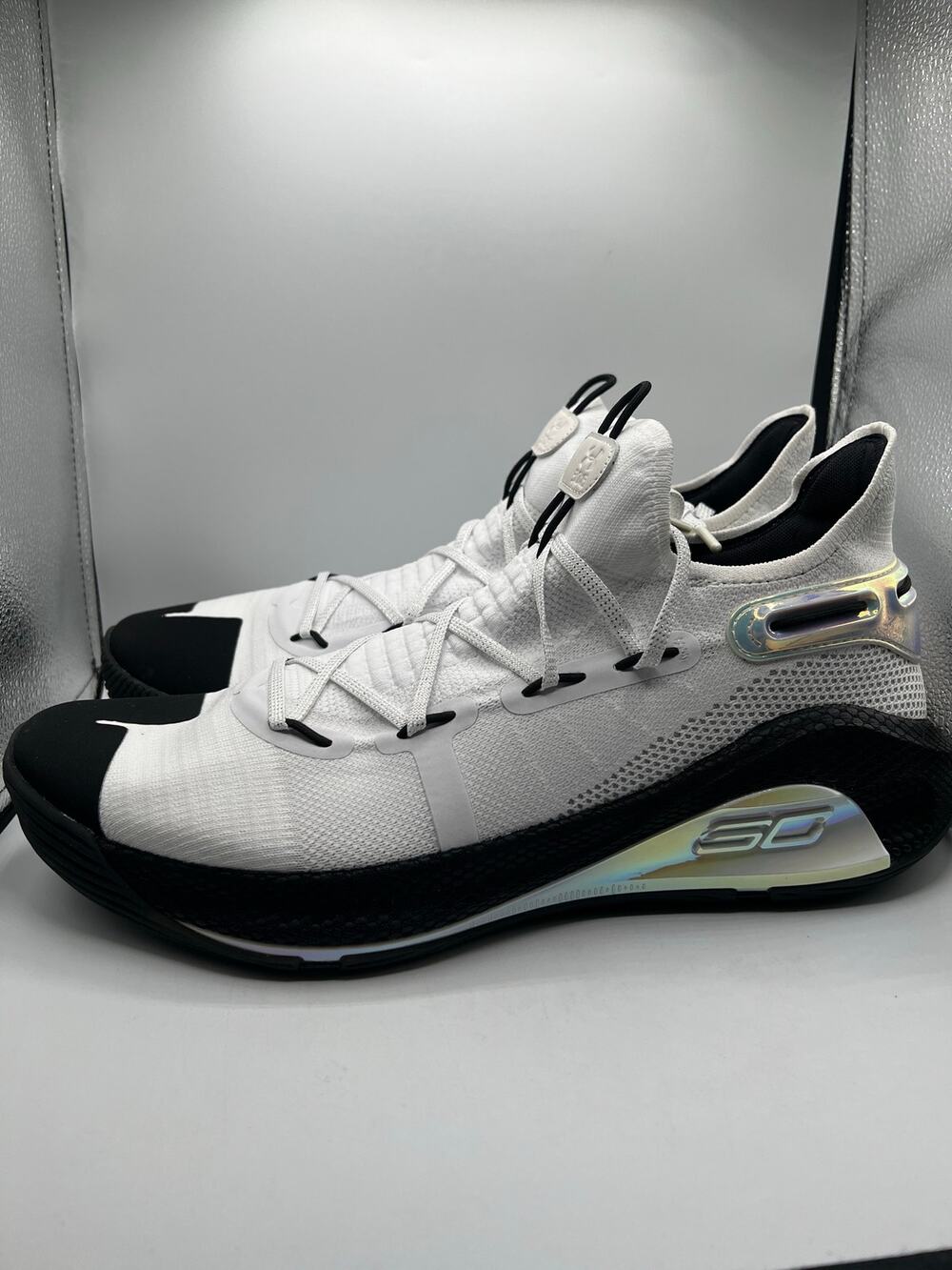 Under Amour Curry 6 ‘Iridescent White Black’ size 15 mens